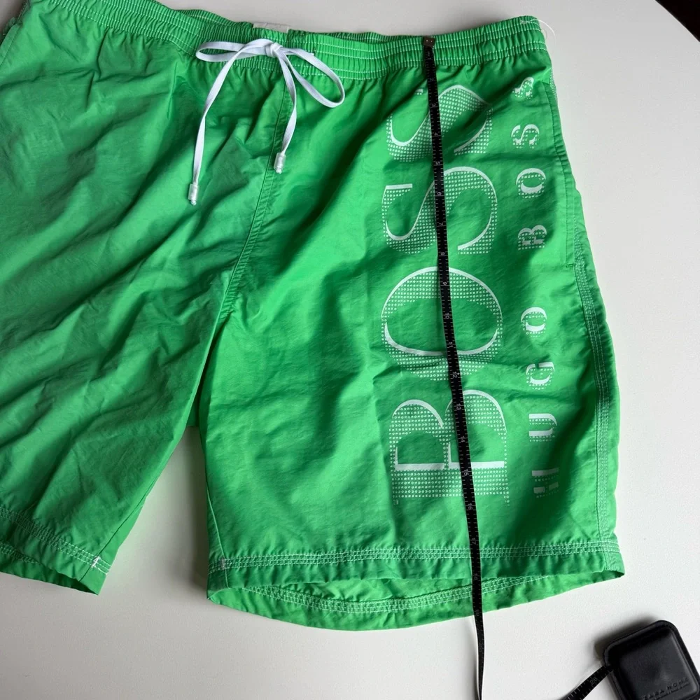 Hugo Boss Men’s Swim Trunks Shorts Green Logo Size XXL Lined Pockets Excellent